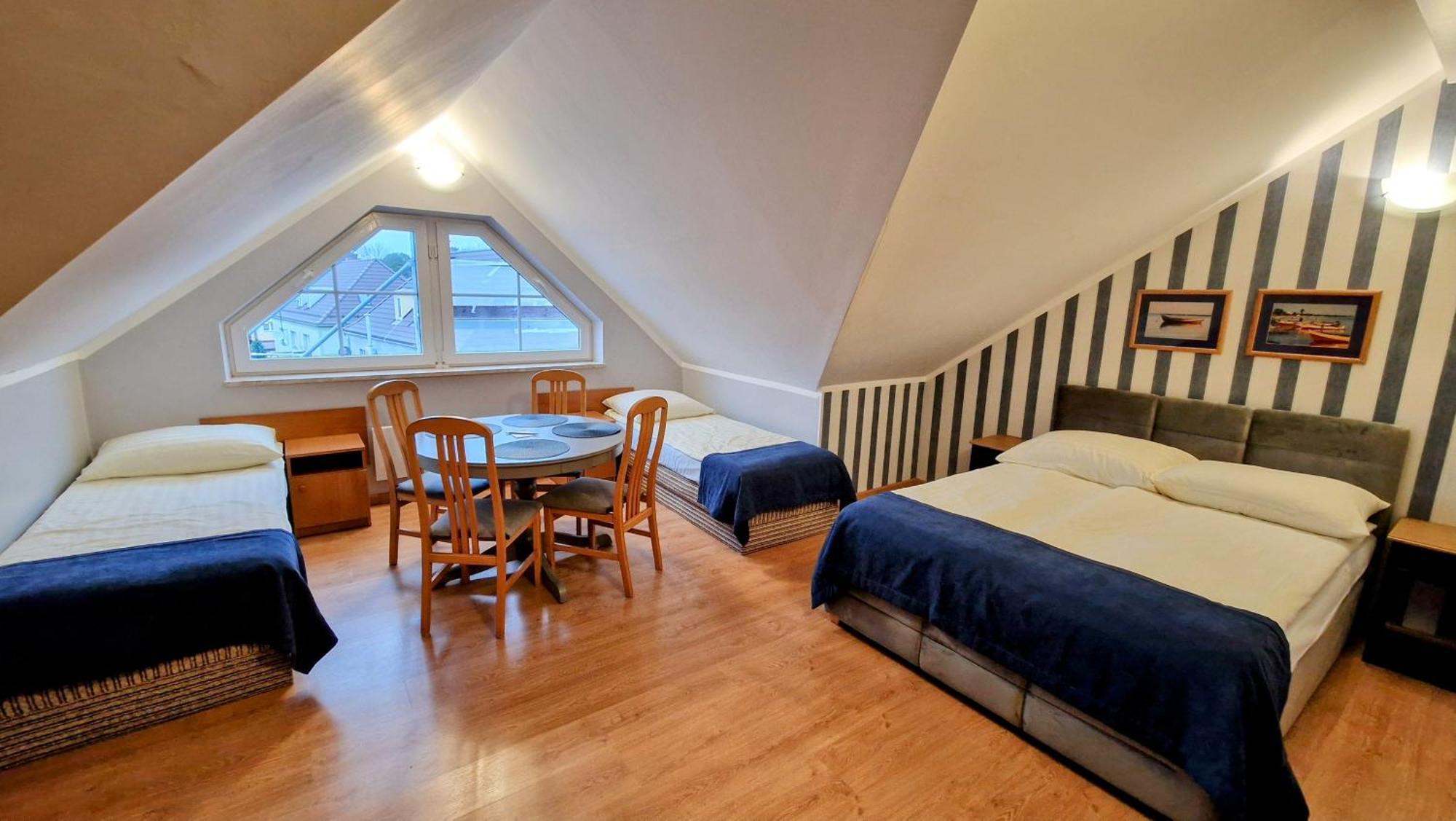 Astra Dziwnow Apartment Bagian luar foto