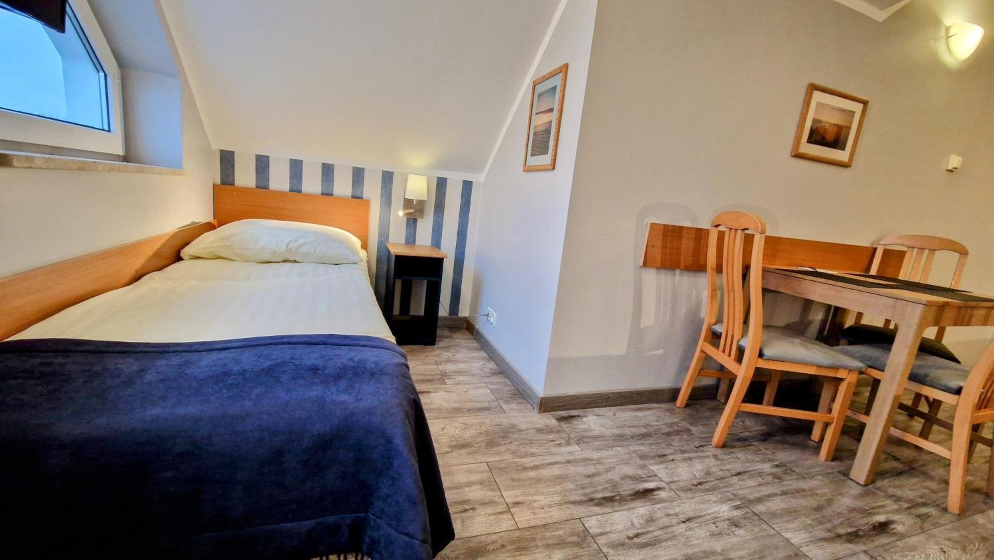 Astra Dziwnow Apartment Bagian luar foto