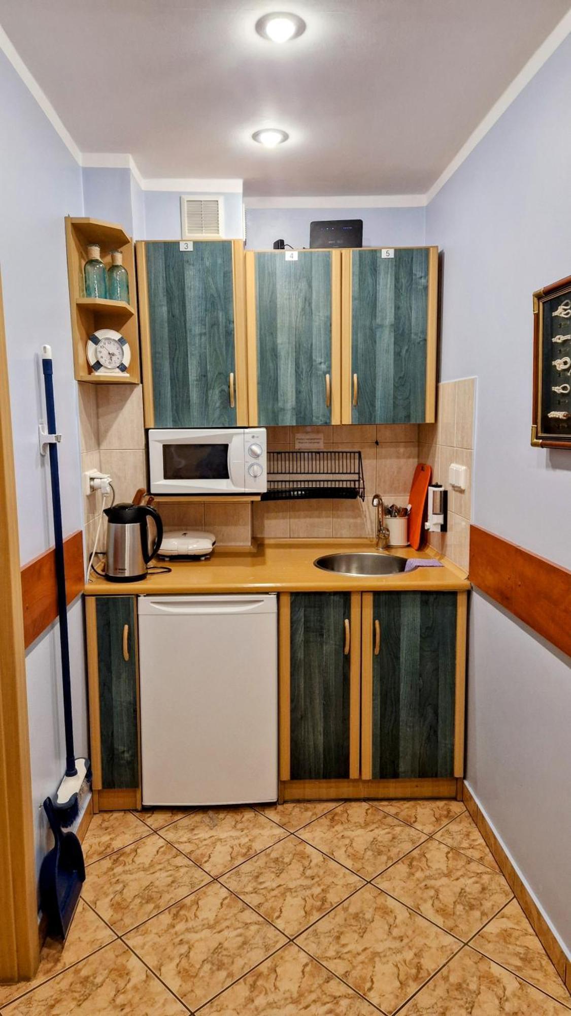 Astra Dziwnow Apartment Bagian luar foto