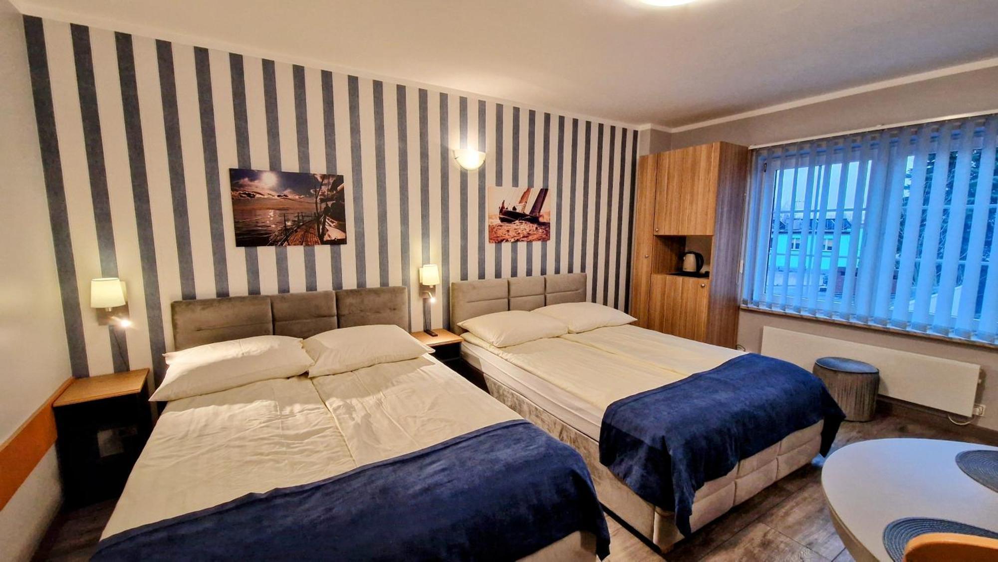 Astra Dziwnow Apartment Bagian luar foto