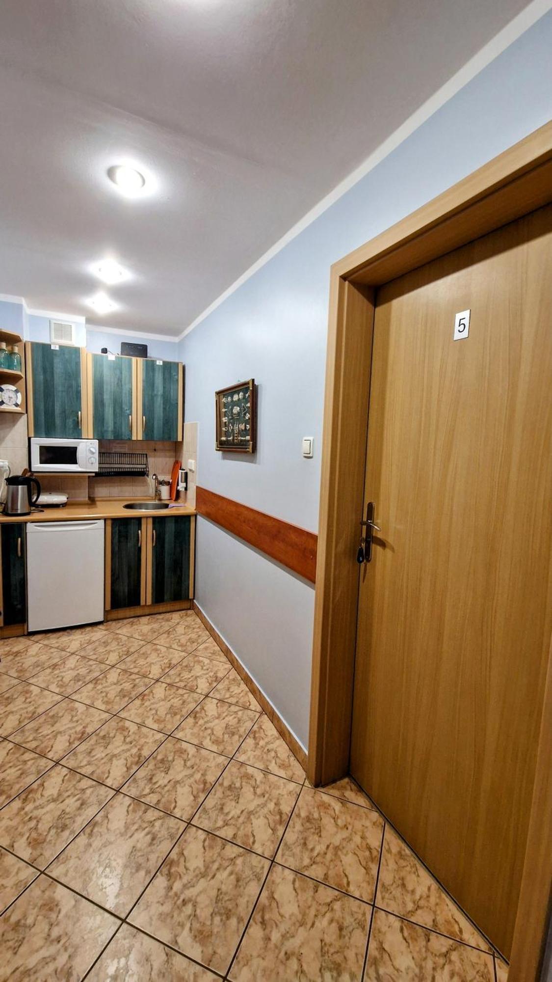 Astra Dziwnow Apartment Bagian luar foto